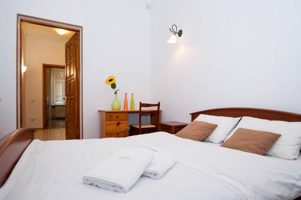 Hostel Kreschatik Κίεβο Εξωτερικό φωτογραφία