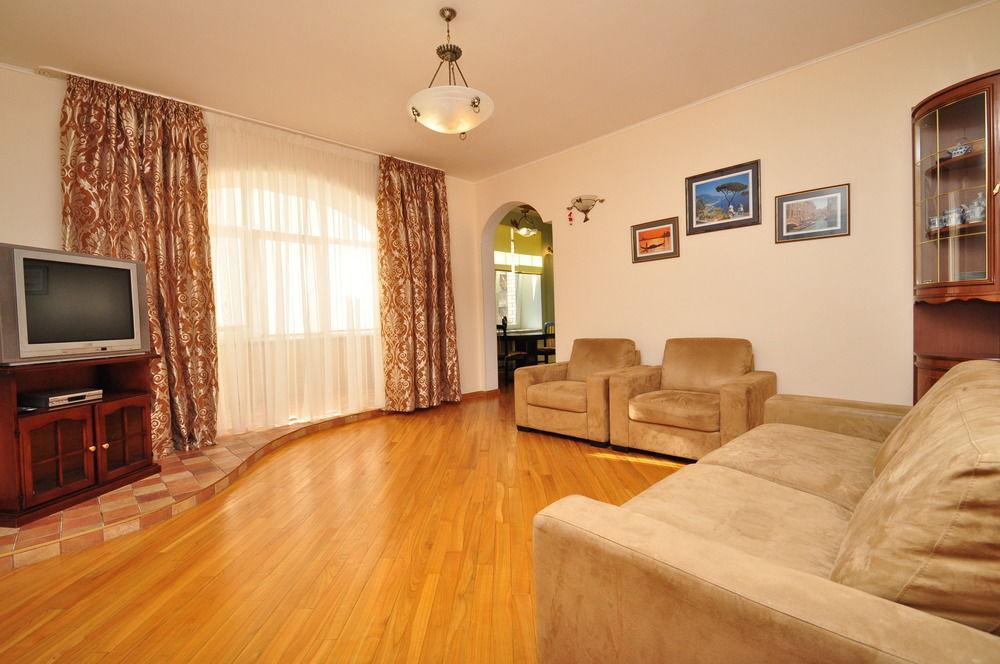 Hostel Kreschatik Κίεβο Εξωτερικό φωτογραφία