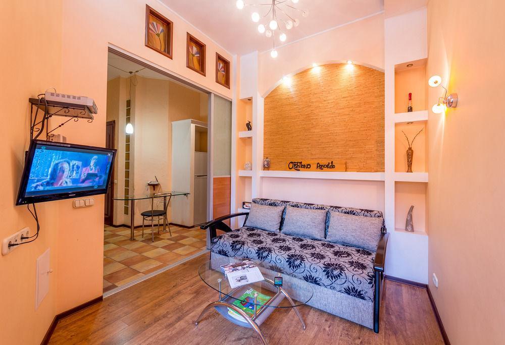 Hostel Kreschatik Κίεβο Εξωτερικό φωτογραφία